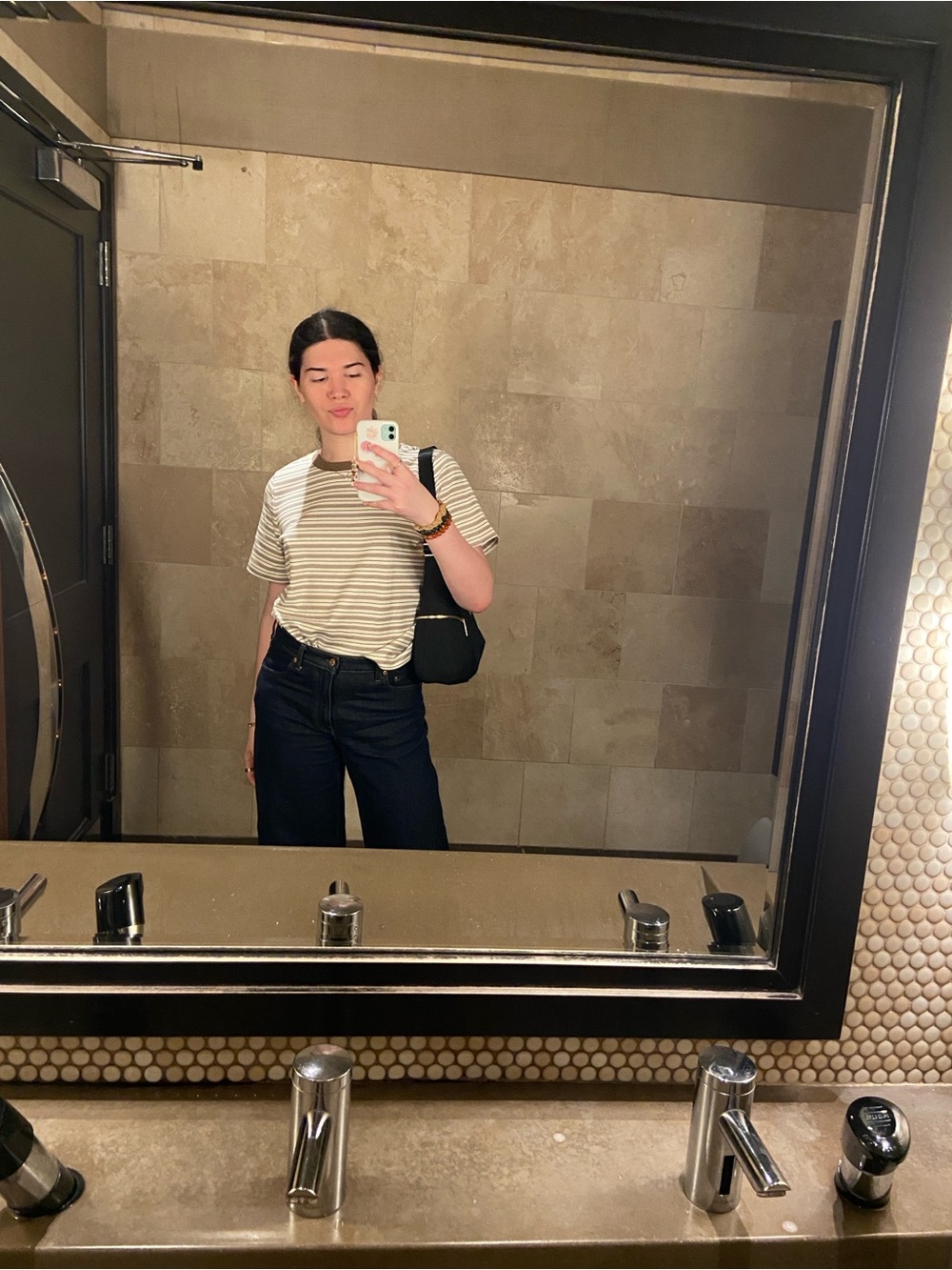Aritzia interlock function tee - Picture 5 of 5